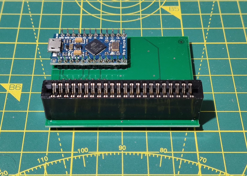 Commodore 64 Cartridge Dumper (v2) by Luigi Di Fraia